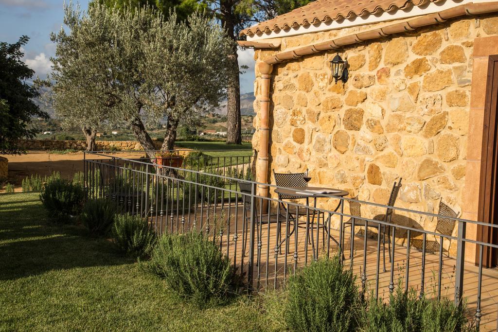 Agriturismo Feudo Muxarello Aragona المظهر الخارجي الصورة