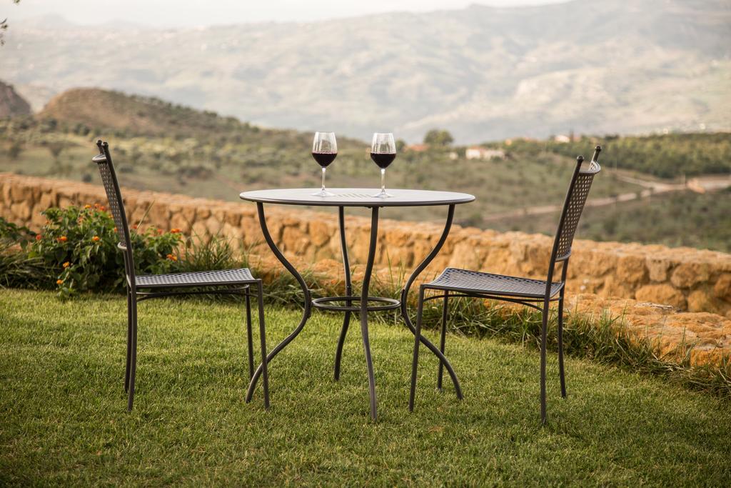 Agriturismo Feudo Muxarello Aragona المظهر الخارجي الصورة