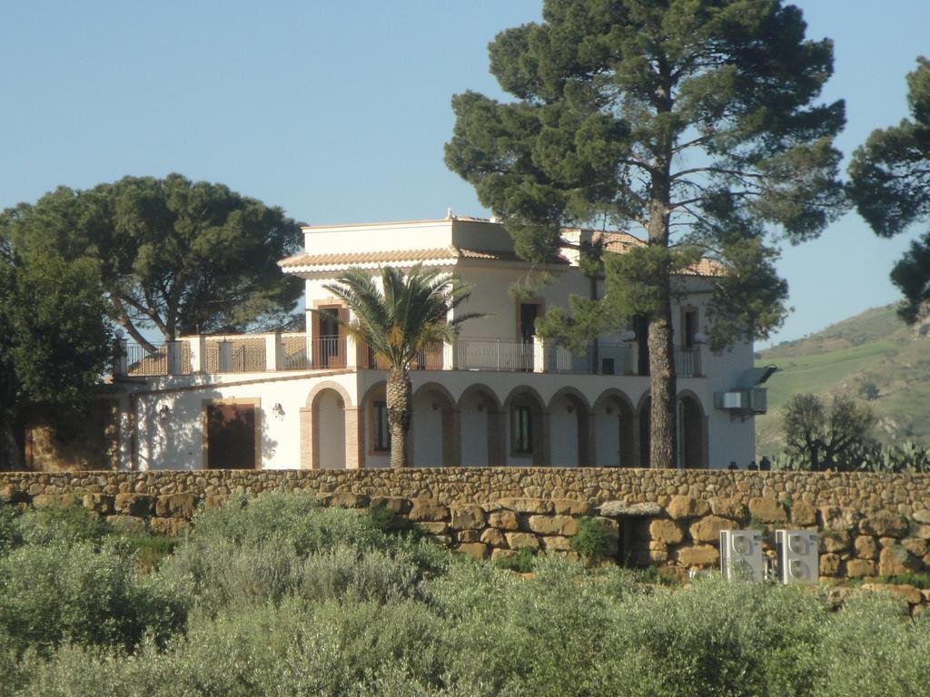 Agriturismo Feudo Muxarello Aragona المظهر الخارجي الصورة