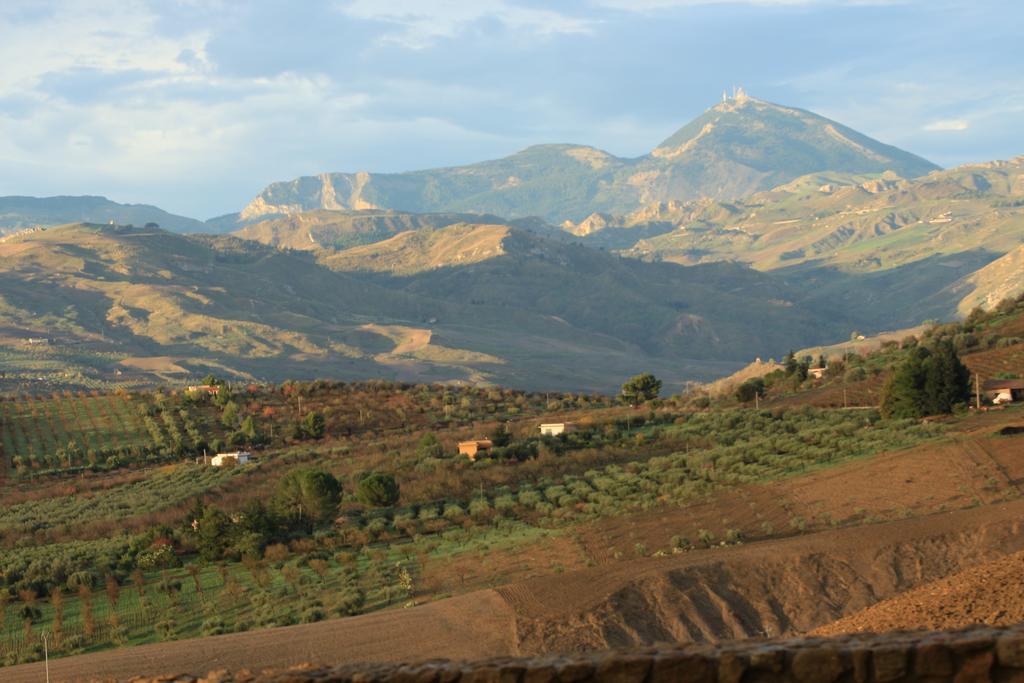 Agriturismo Feudo Muxarello Aragona المظهر الخارجي الصورة